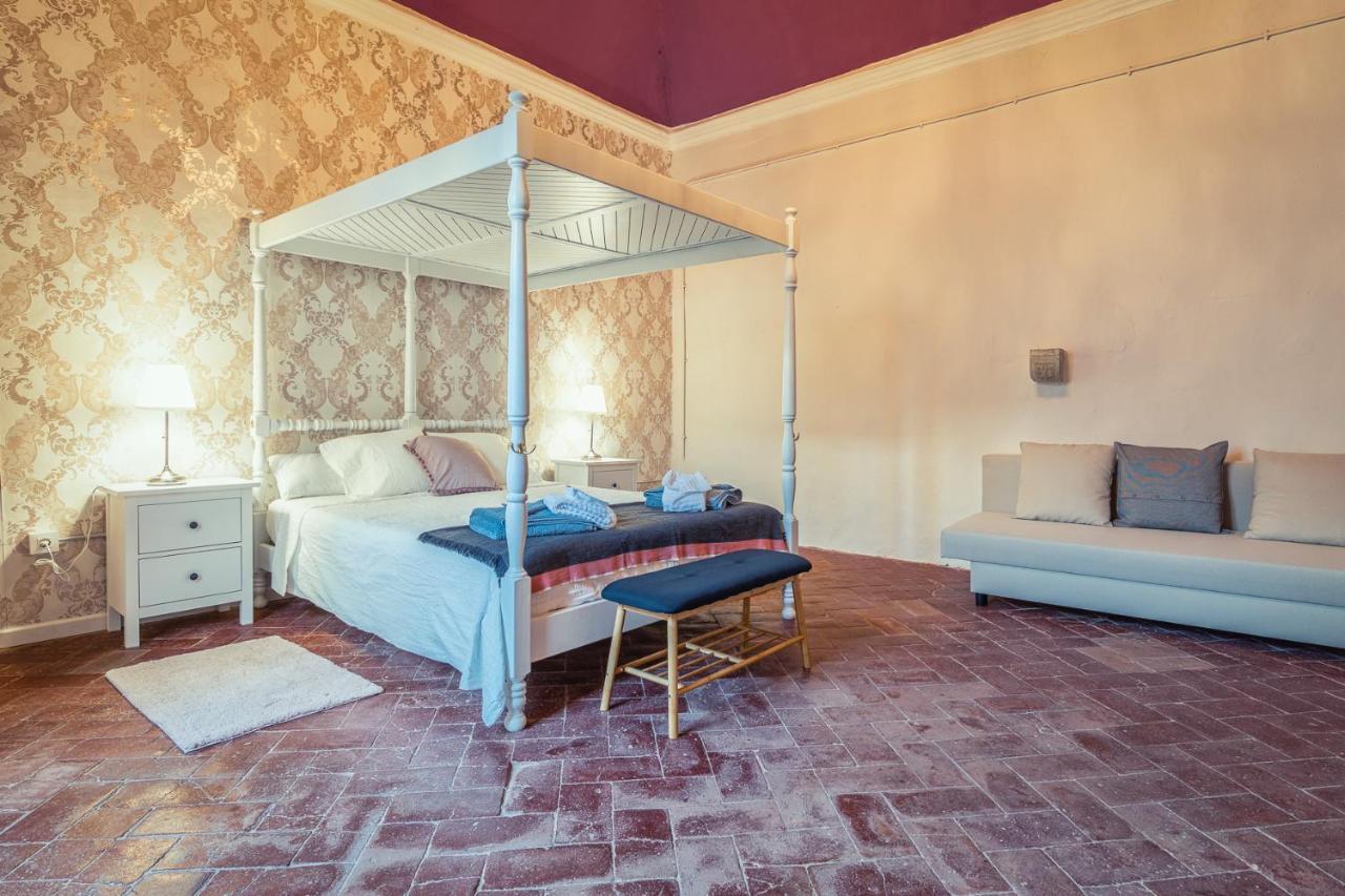 הוילה קסטלו דה אמפוריאס Casa Contreras מראה חיצוני תמונה