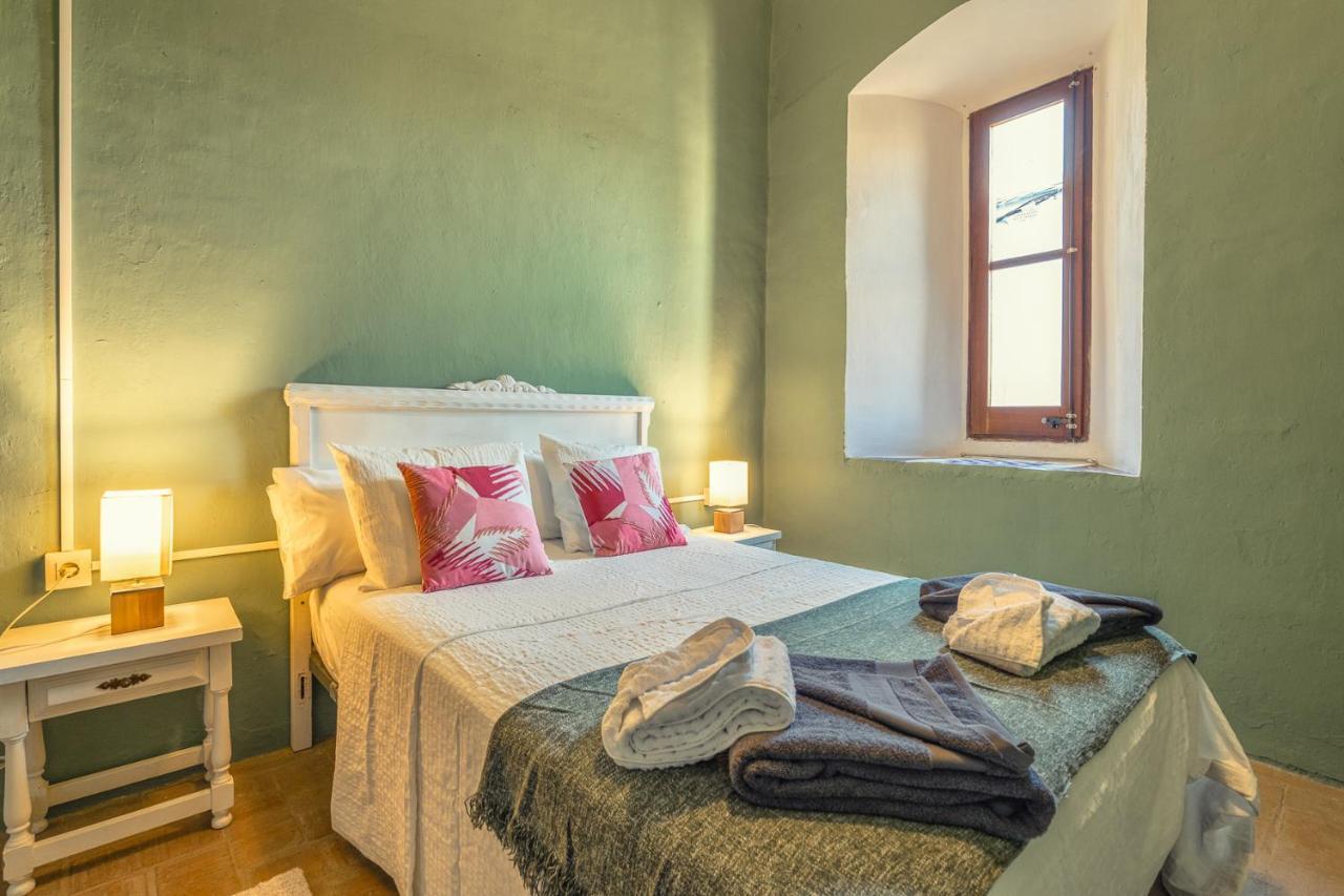 הוילה קסטלו דה אמפוריאס Casa Contreras מראה חיצוני תמונה