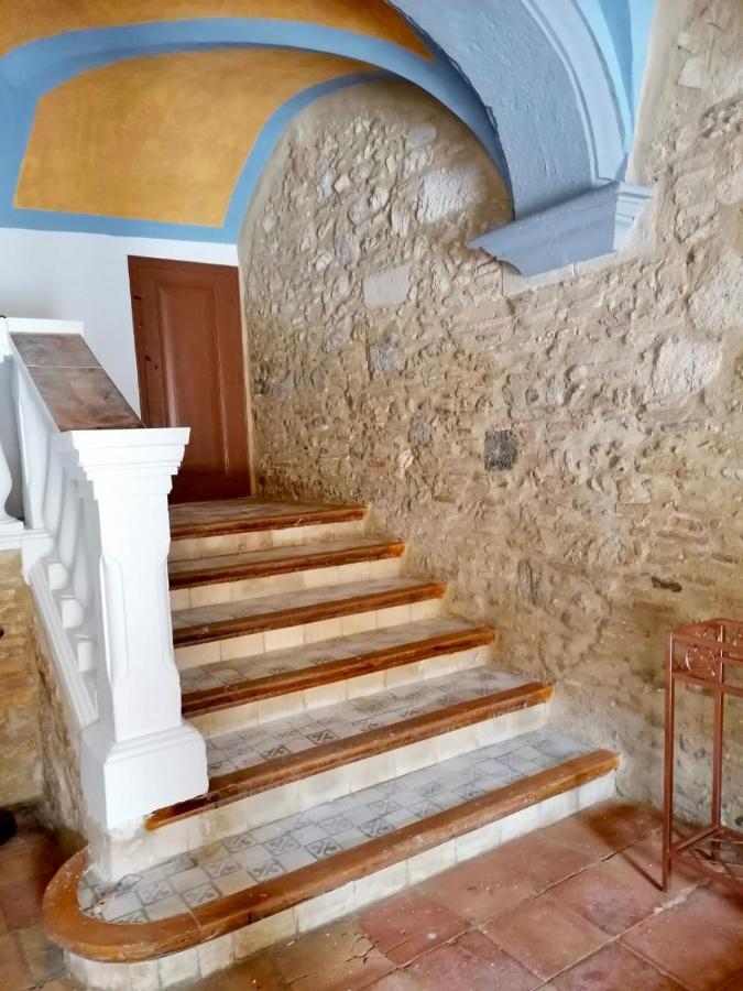 הוילה קסטלו דה אמפוריאס Casa Contreras מראה חיצוני תמונה
